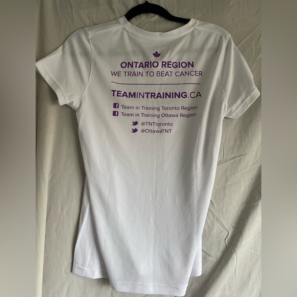 Running t shirt - Picture 2 of 3